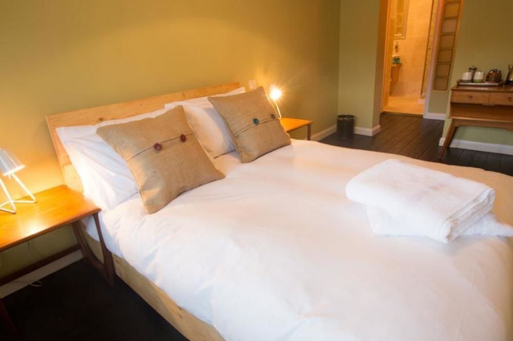 The Bear Hotell Bath Exteriör bild